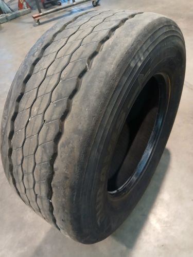 Bridgestone R-trailer 002 Használt 385/55R22.5 160K Frt M+S 3Pmsf 11mm